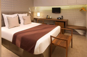Отель Hôtel Sophie Germain  Париж